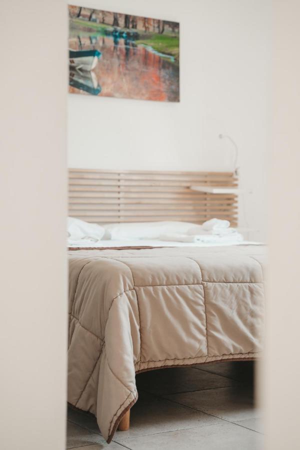 Dimora Mariu Bed and Breakfast Tarente Buitenkant foto