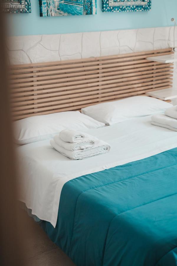 Dimora Mariu Bed and Breakfast Tarente Buitenkant foto