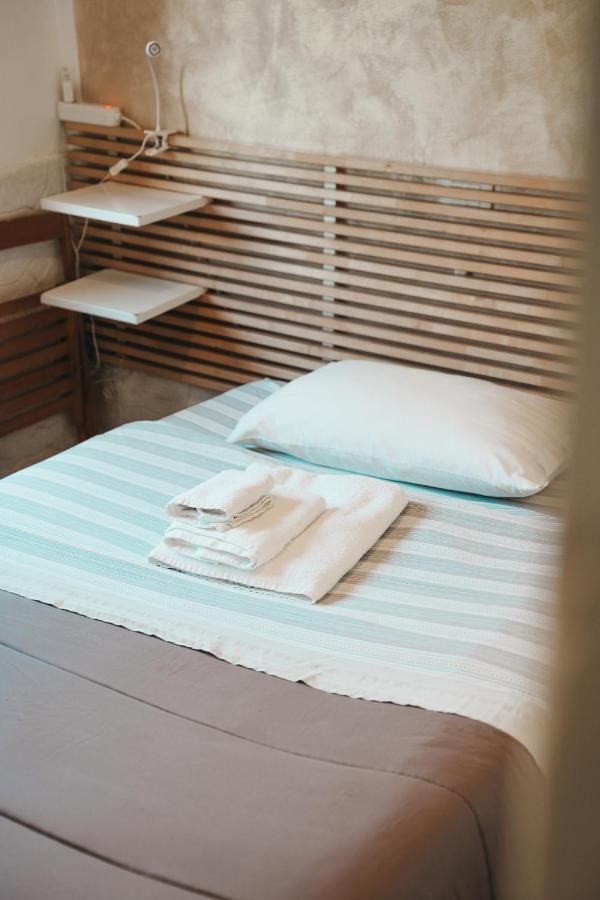 Dimora Mariu Bed and Breakfast Tarente Buitenkant foto