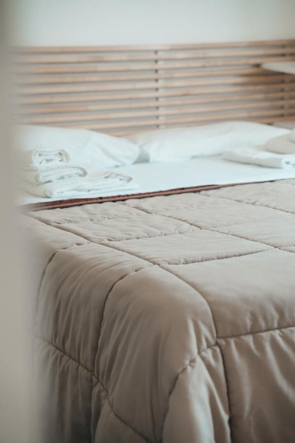 Dimora Mariu Bed and Breakfast Tarente Buitenkant foto
