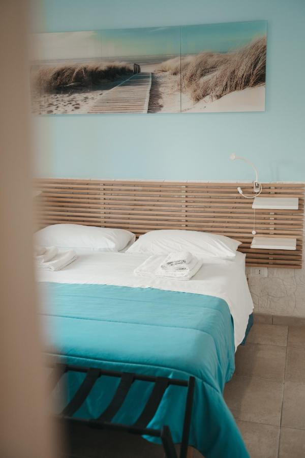 Dimora Mariu Bed and Breakfast Tarente Buitenkant foto