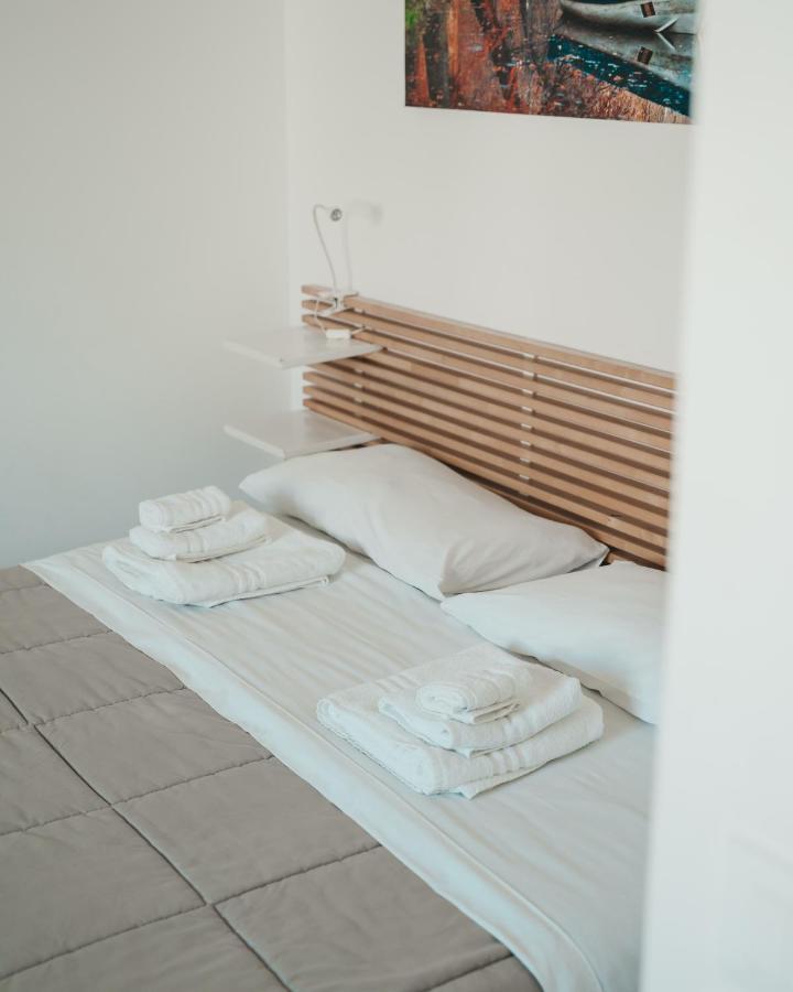 Dimora Mariu Bed and Breakfast Tarente Buitenkant foto